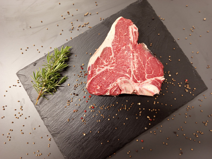 detail Suché zrání - Porterhause steak Bio